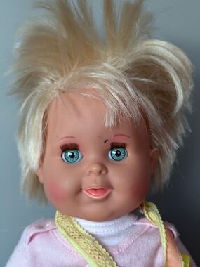 Vintage 1989 Ideal Betsy Wetsy 16” Doll